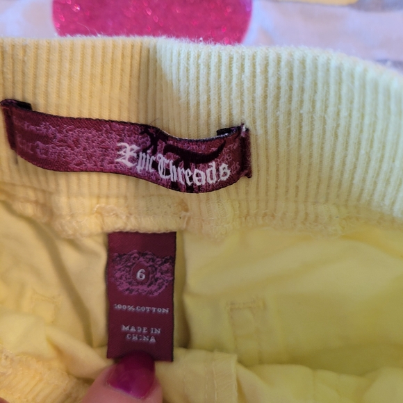 GIRLS TOP & SHORT SET - Picture 2 of 6